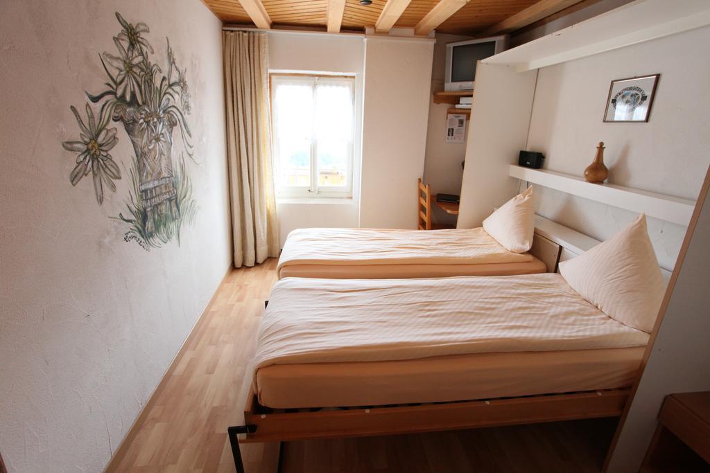 Au Bel Air Hotel Leysin Szoba fotó